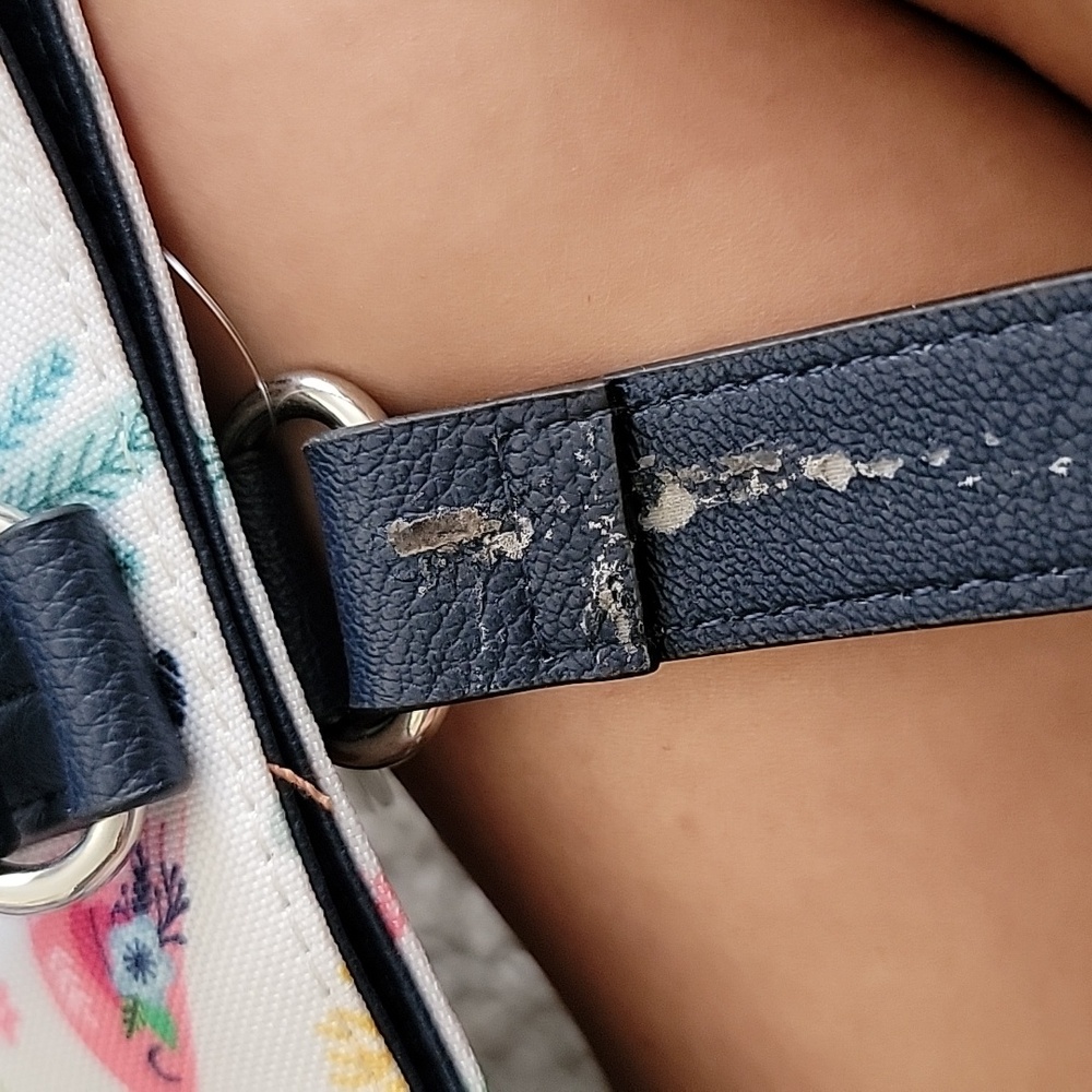 BEACH LOVERS PURSE - White/Navy nwt Lily Bloom - Picture 4 of 8